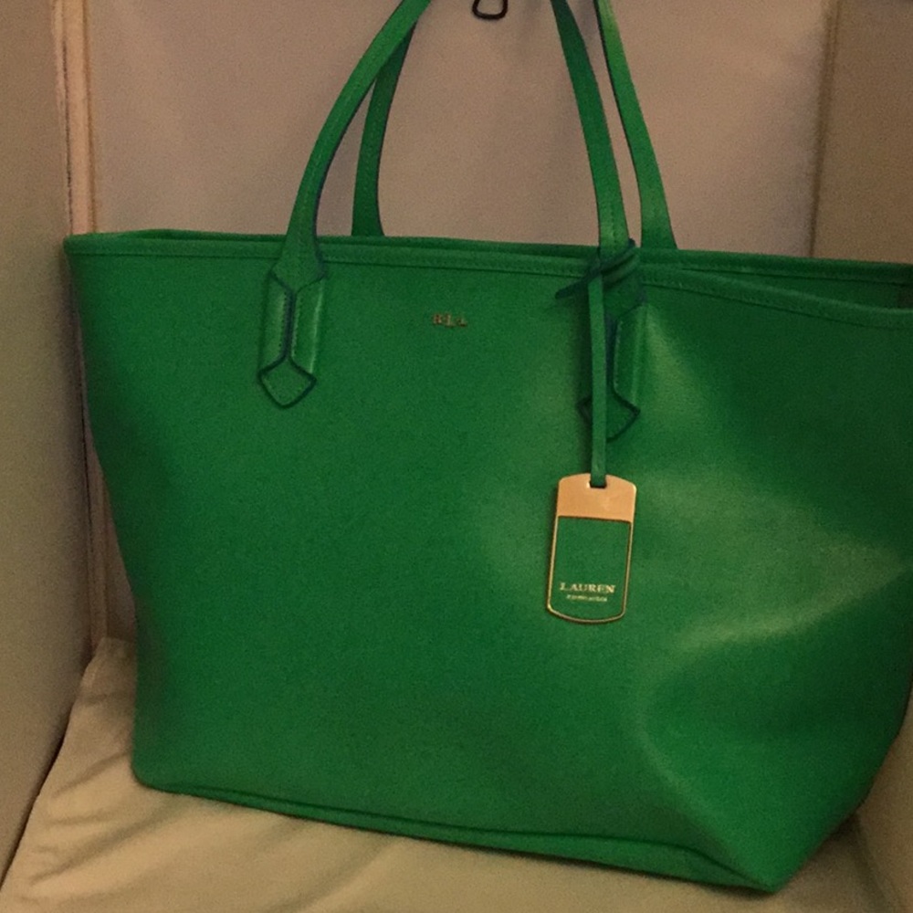 Large tote
